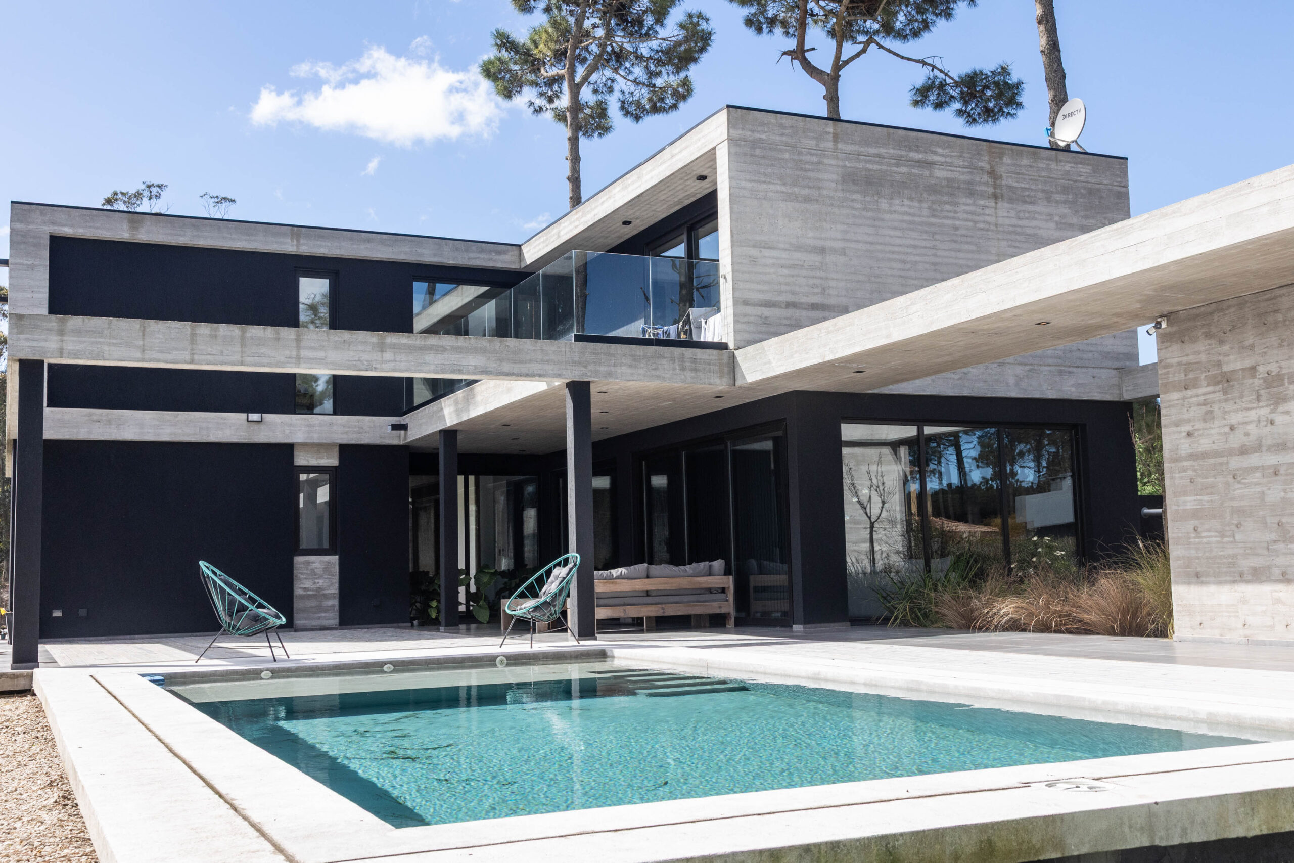 Euro-Design Slide REHAU instalado en la costa atlántica
